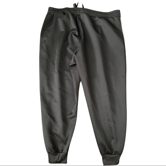 New Look Jogging Pants - Picture 2 of 5